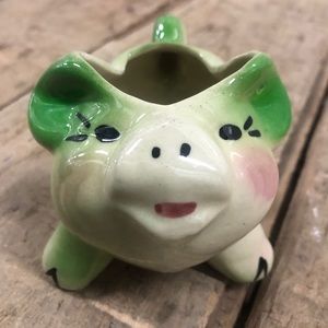 Vintage Ceramic Shawnee Smiling Pig Creamer / Sugar / Planter